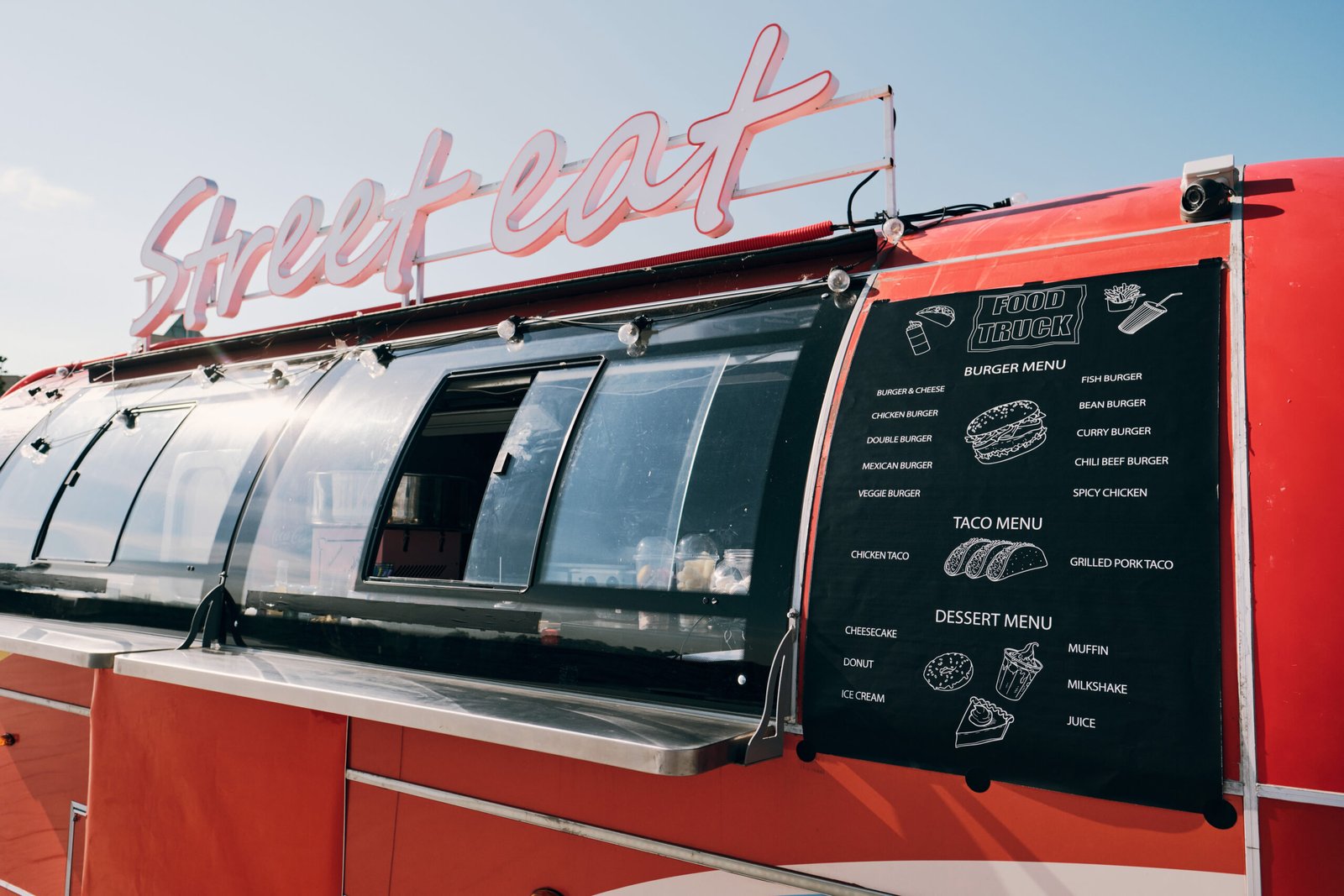 The Ultimate Guide to Food Truck Signage