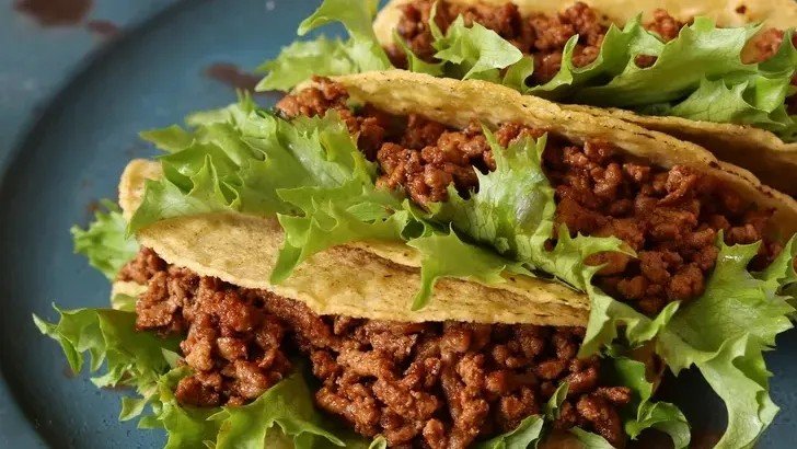 10 Meals Commonly Cooked by Middle-Class Families in the 1980s