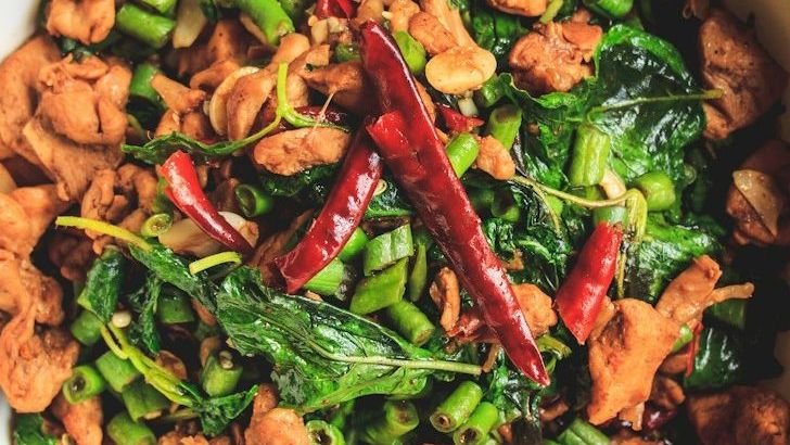 10 Easy One-Pot Recipes Worth Trying For Busy Nights