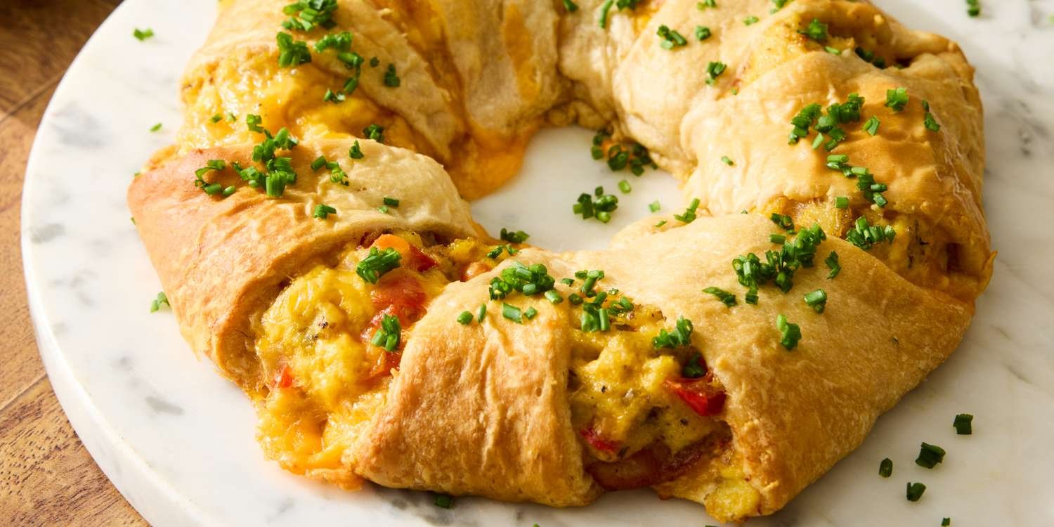 Breakfast Crescent Ring Recipe