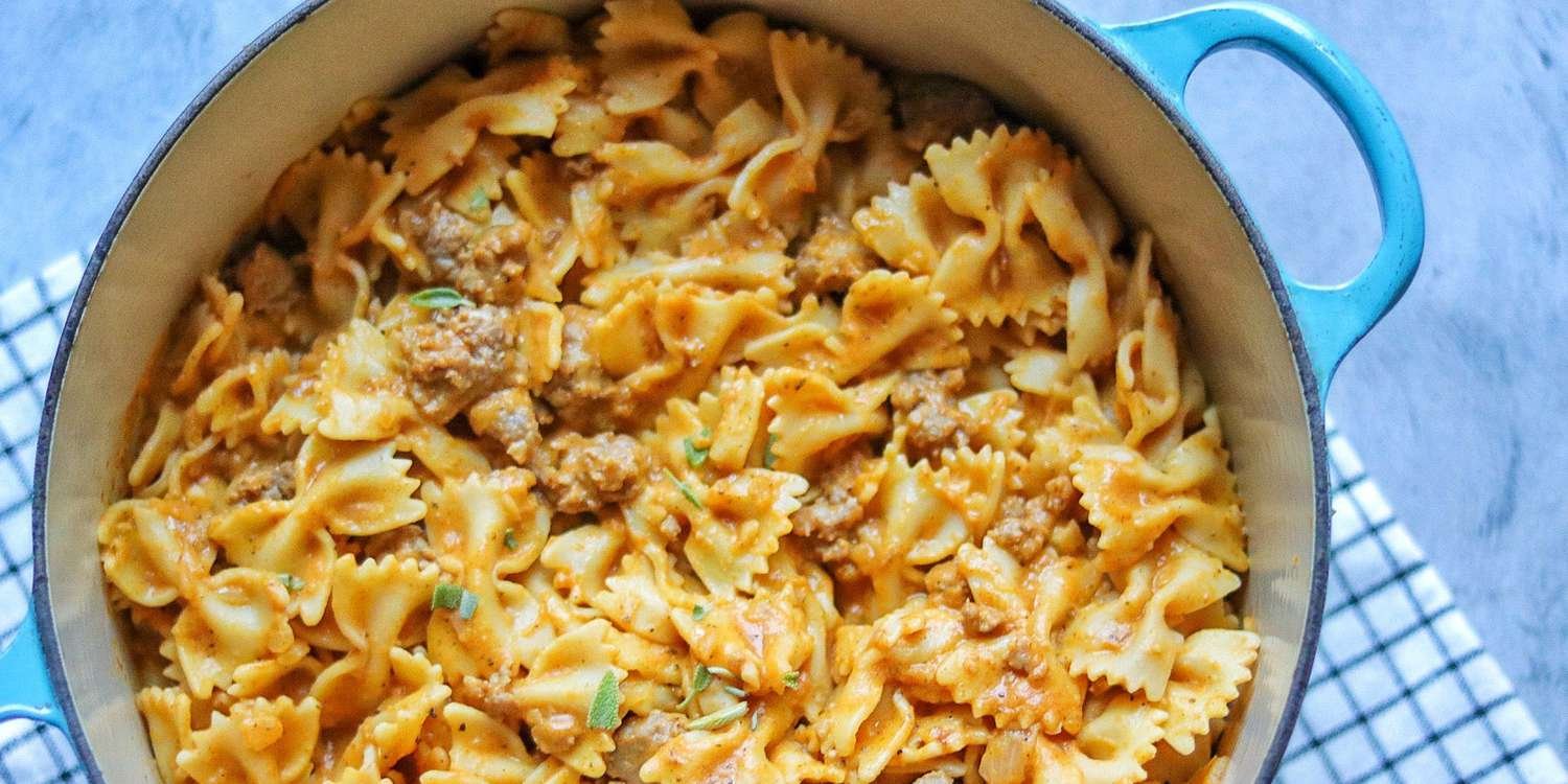8 Delicious Pumpkin Pastas To Try Before Fall Is Over