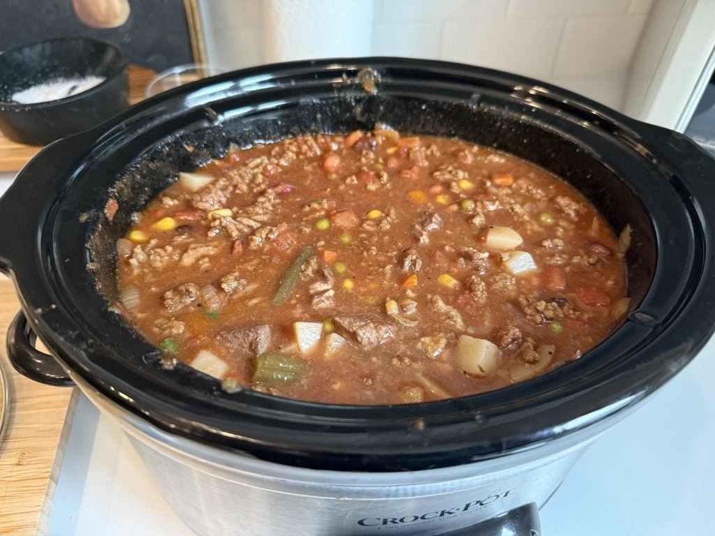 Crockpot Chili – Easy and Flavorful Slow Cooker Recipe