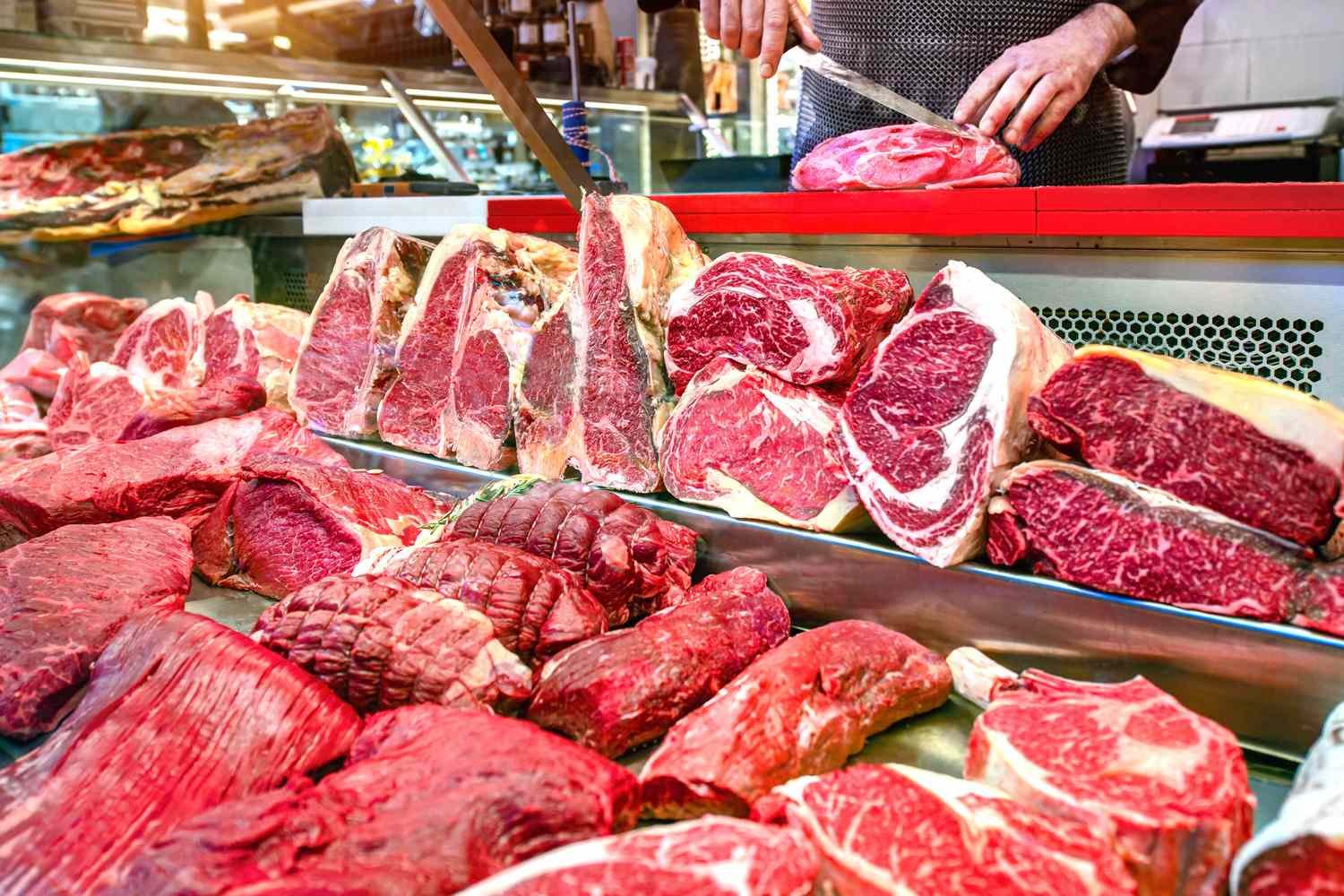 The 6 Best-Value Steak Cuts You Can Buy Right Now, According to Chefs and Butchers